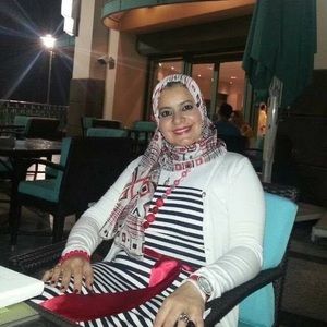 Meet your Posher, Dr-mona